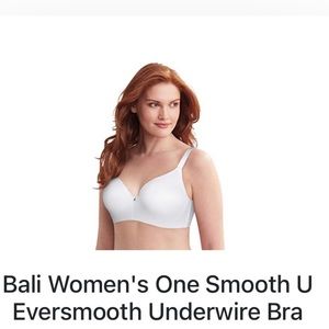 Bali smoothing underwire bra size 40DD Brand new with tags‎